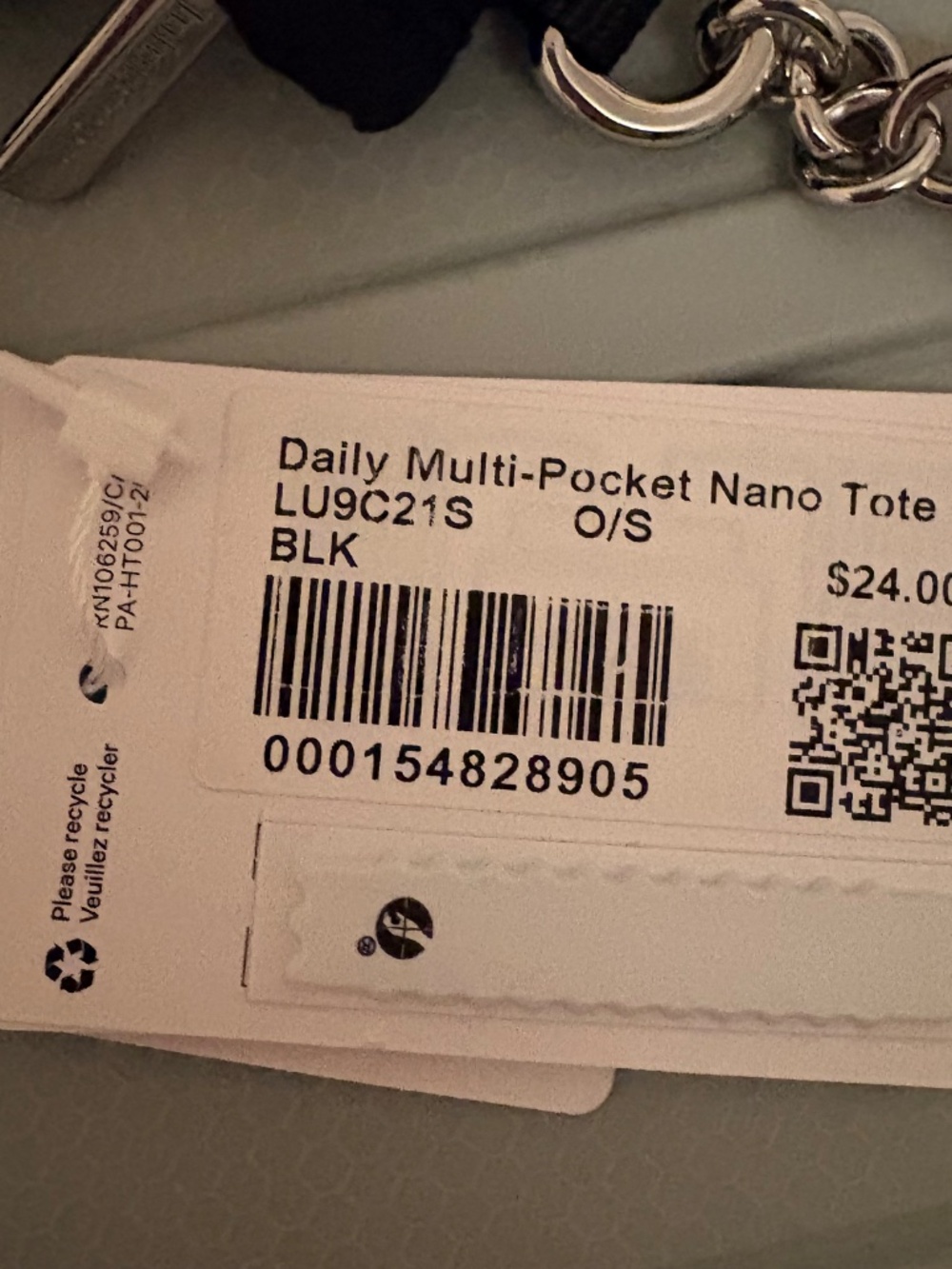 Lululemon Daily Multi-pocket nano tote - Picture 3 of 5